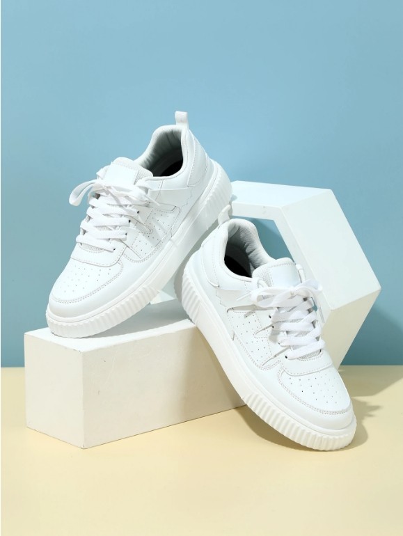 Chaussures de skate minimalistes à lacets sur le devant pour hommes, baskets sportives d'extérieur