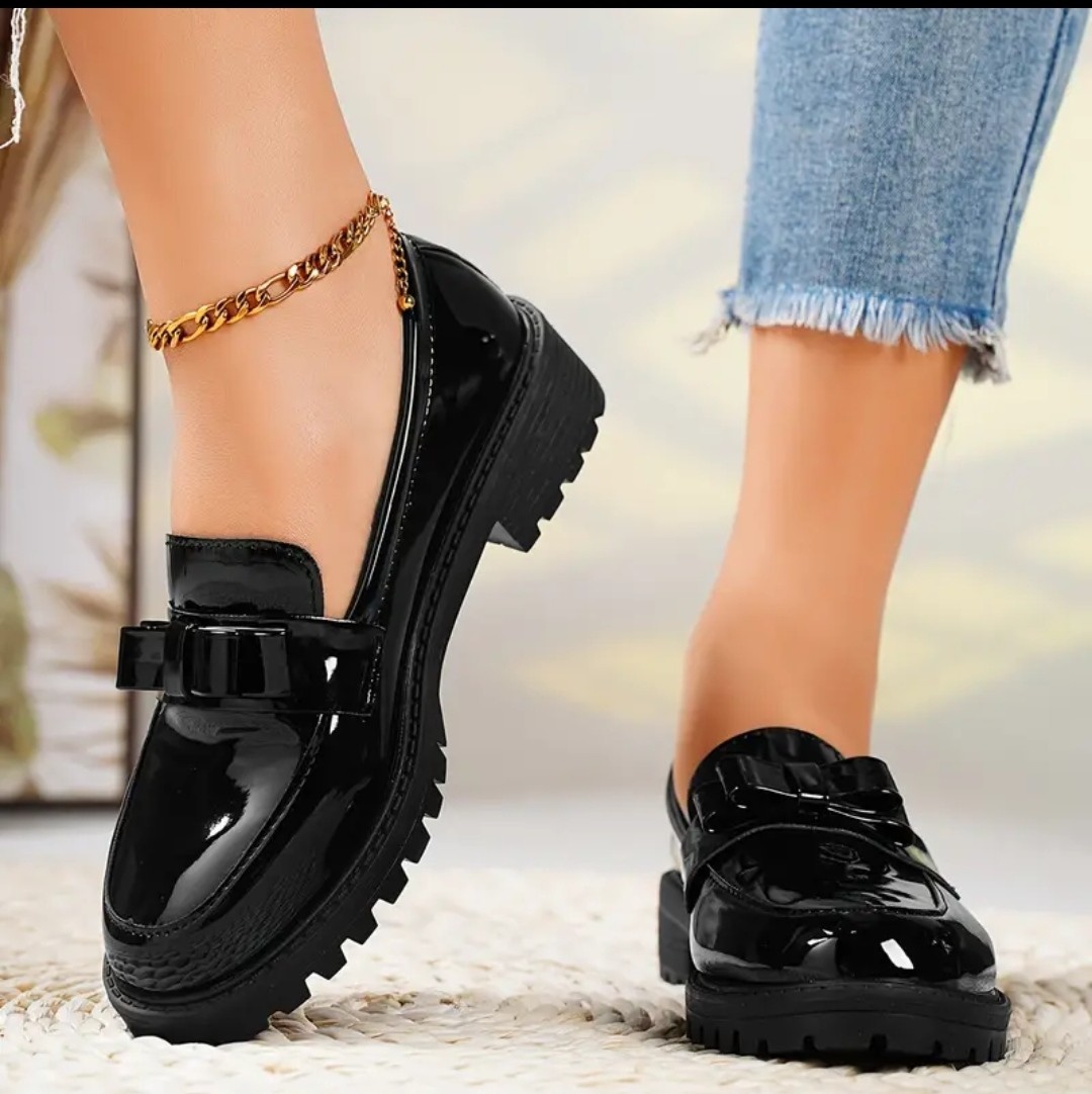 Mocassins chics à enfiler pour femmes avec détail de neuf - Baskets à plateforme confortables et antidérapantes pour toutes les saisons