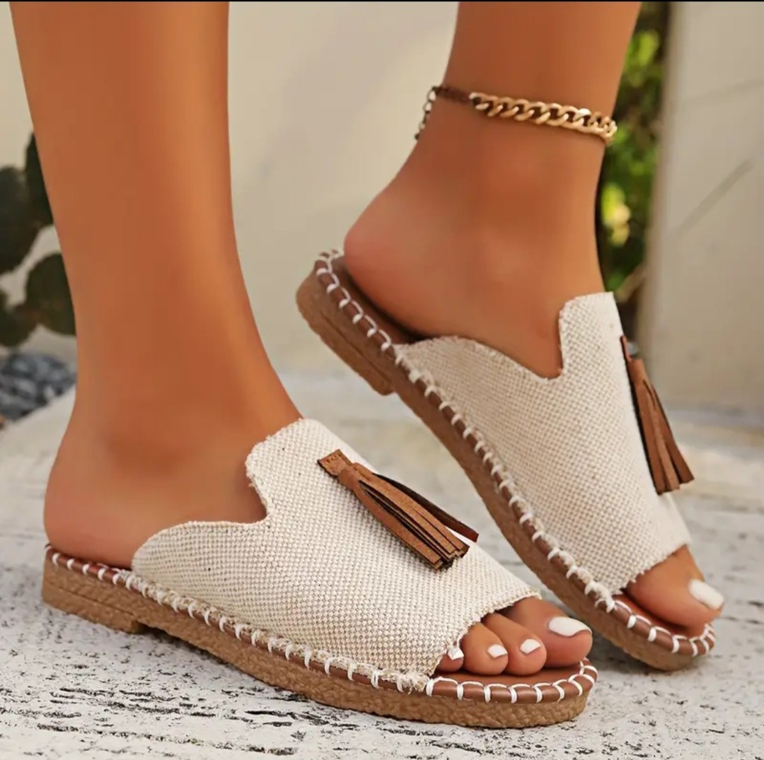 Chaussures plates à enfiler pour femmes avec décoration à pompons, chaussures rétro à bout ouvert, sandales décontractées pour l'été et l'extérieur